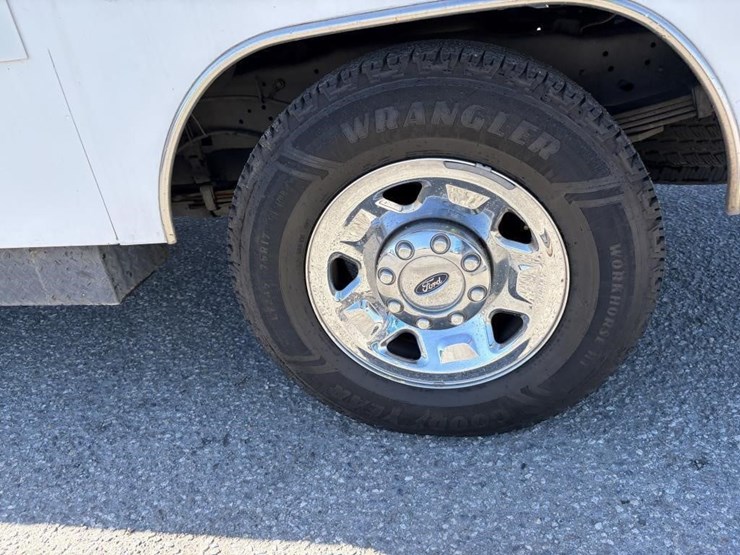 2008-ford-f250-image-5