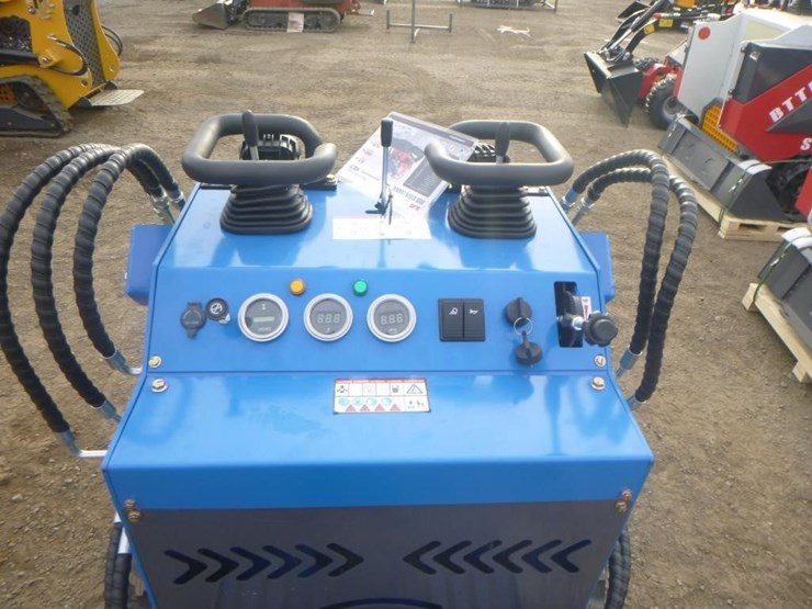 2026-zjg-zj-380-skid-steer-track-loader-image-13