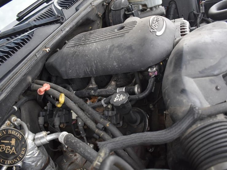 2003-gmc-sierra-1500-slt-image-37