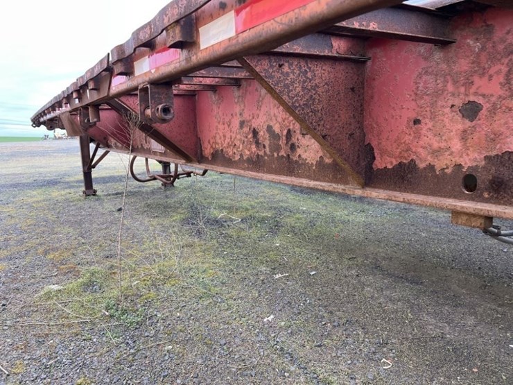 1985-utility-flatbed-image-17