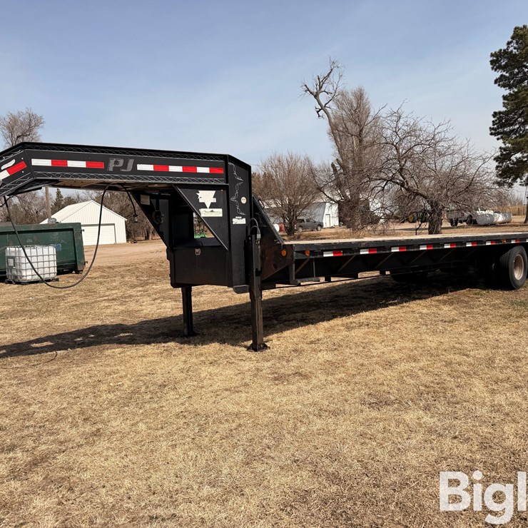 2015 PJ FLATBED