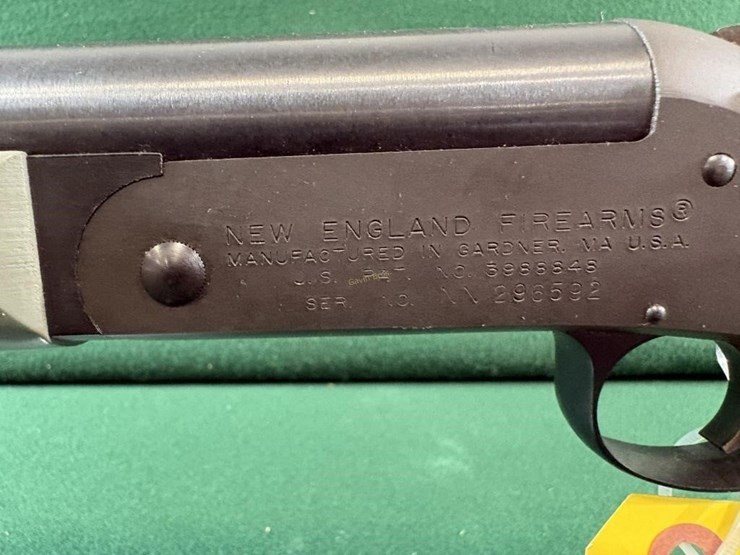 new-england-firearms-pardner-10ga-shotgun-image-11