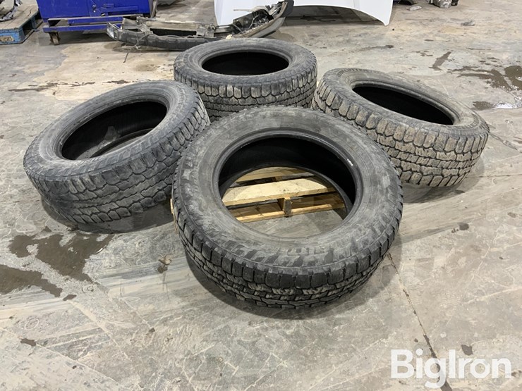 massey-ferguson-730-image-4