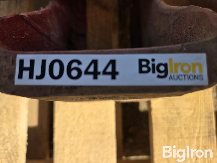 international-front-tractor-weights-image-14