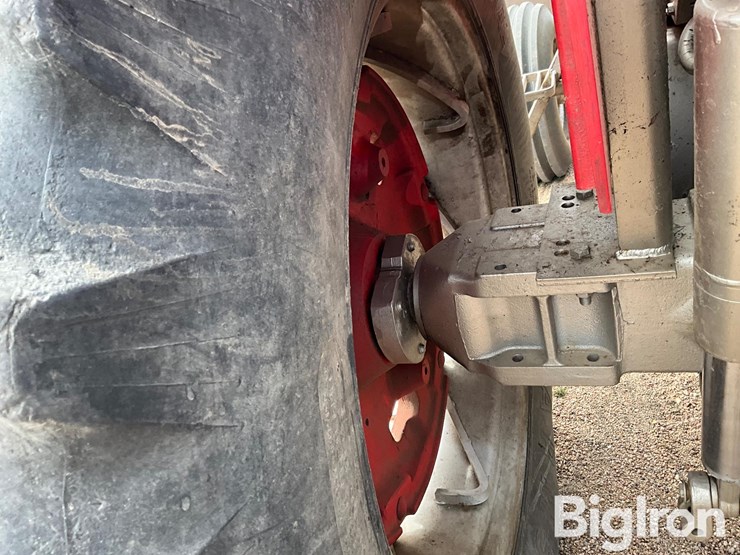 1971-massey-ferguson-1100-image-10