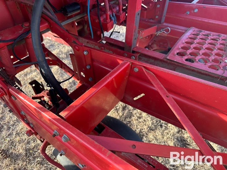 international-800-cyclo-air-image-20