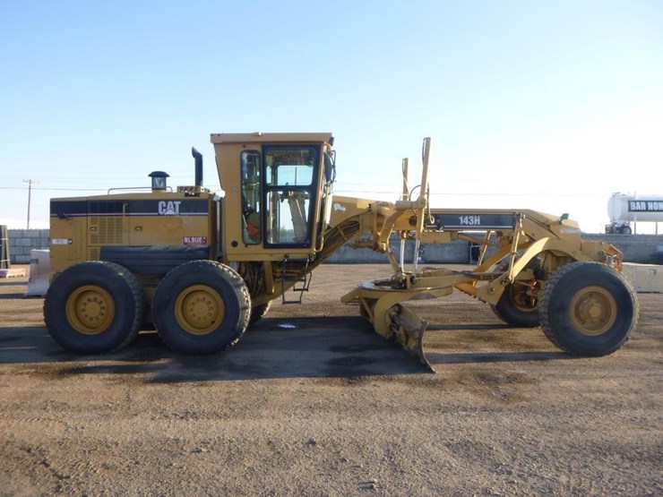 2006-caterpillar-143h-image-7