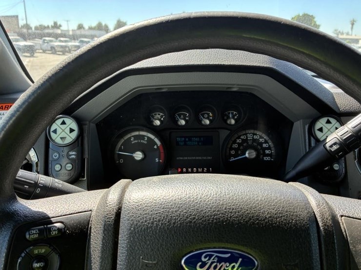 2016-ford-f550-image-12