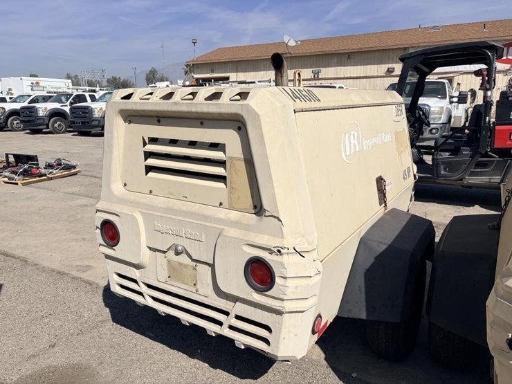 2008-john-deere-2-image-4