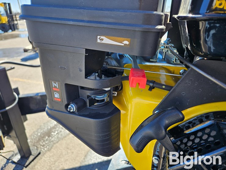 2014-massey-ferguson-730-image-19