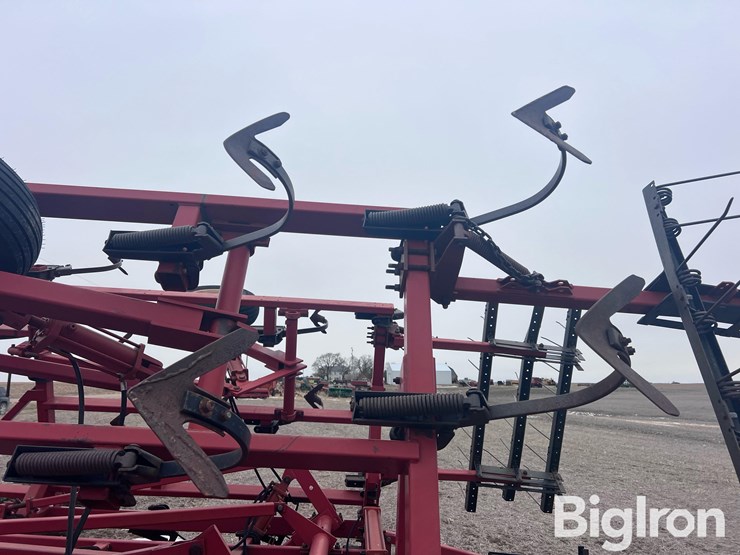 case-ih-4800-image-12