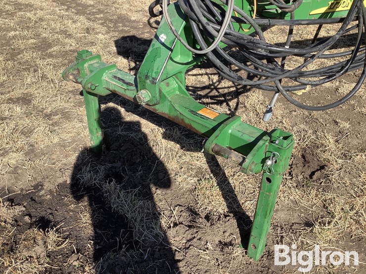 2010-john-deere-1770nt-ccs-image-10