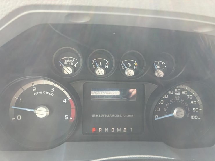 2015-ford-f550-xlt-image-25