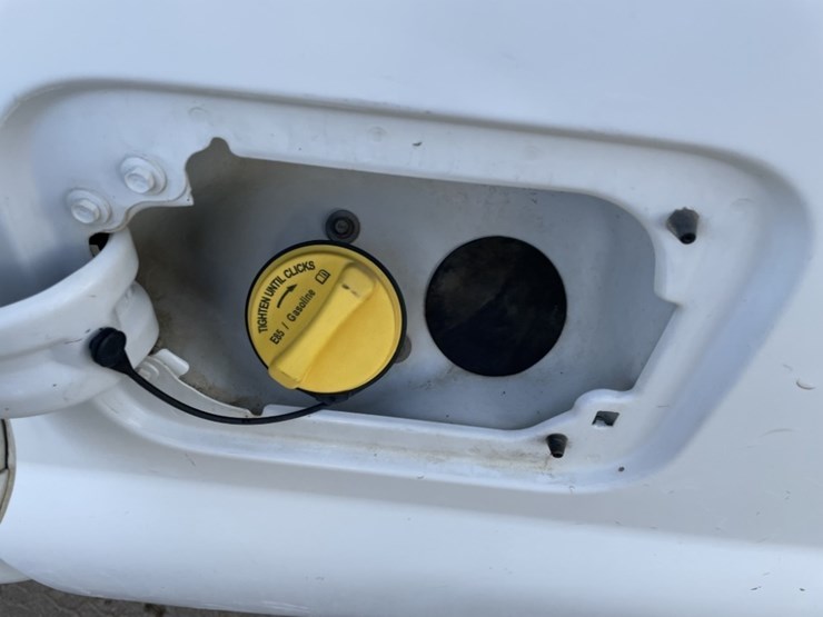 2013-ford-f250-sd-image-16