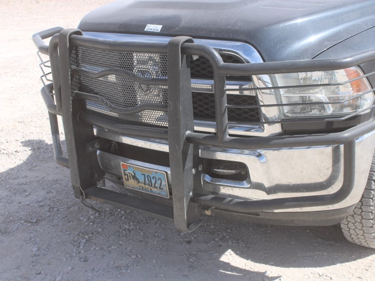 2015-dodge-3500-image-70