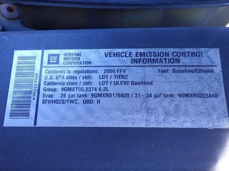 2009-cadillac-escalade-image-12