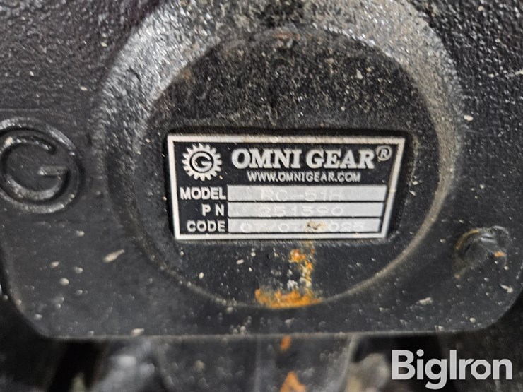 2025-massey-ferguson-730-image-20