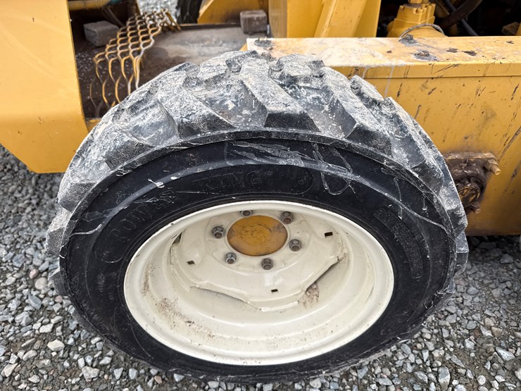 massey-ferguson-8-image-37