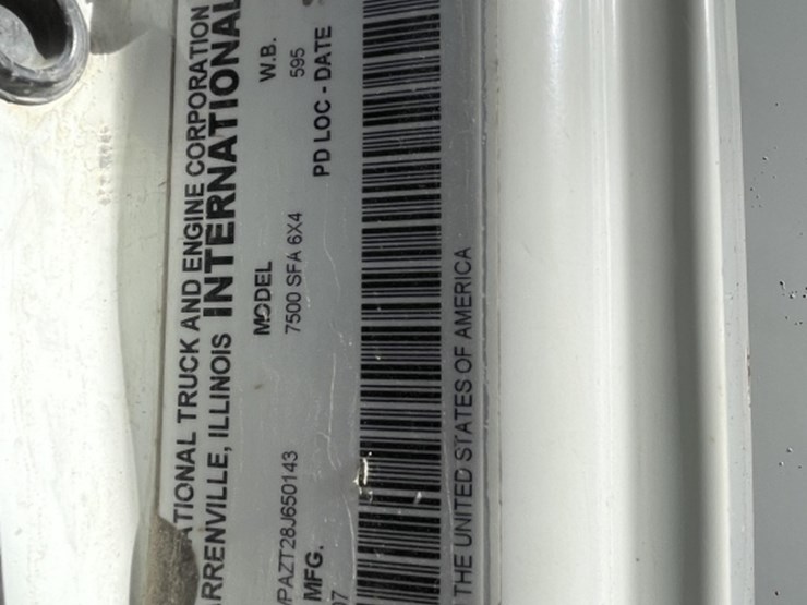 2008-international-7500-t/a-fuel-&-lube-truck-image-41