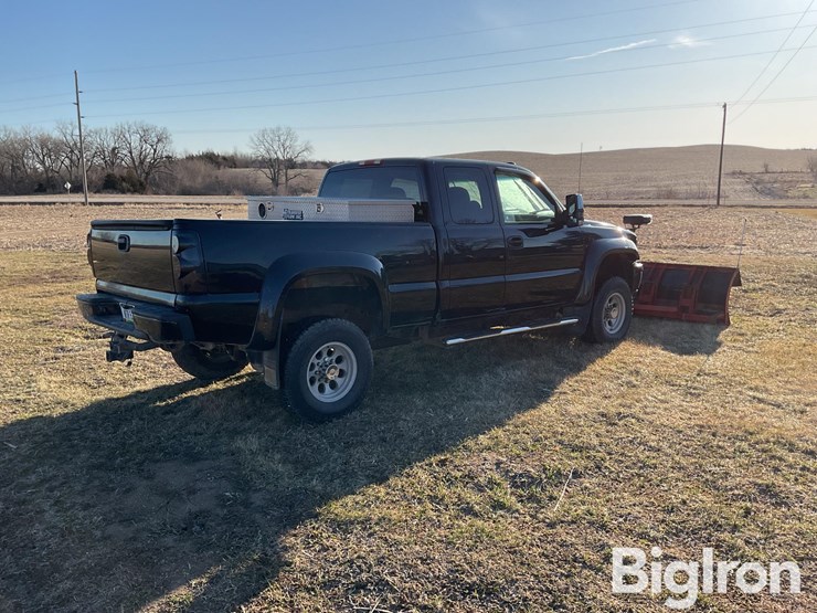 2000-chevrolet-k2500-image-5