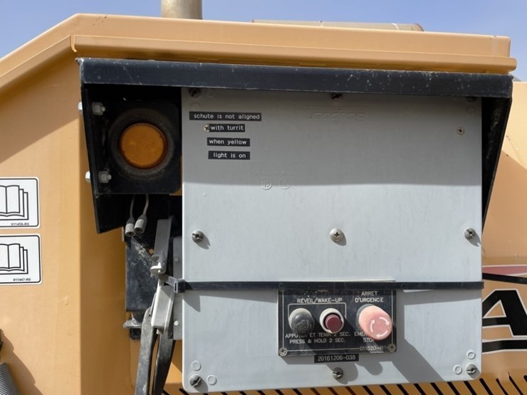 2017-larue-d65-two-way-ribbon-snowblower-image-11