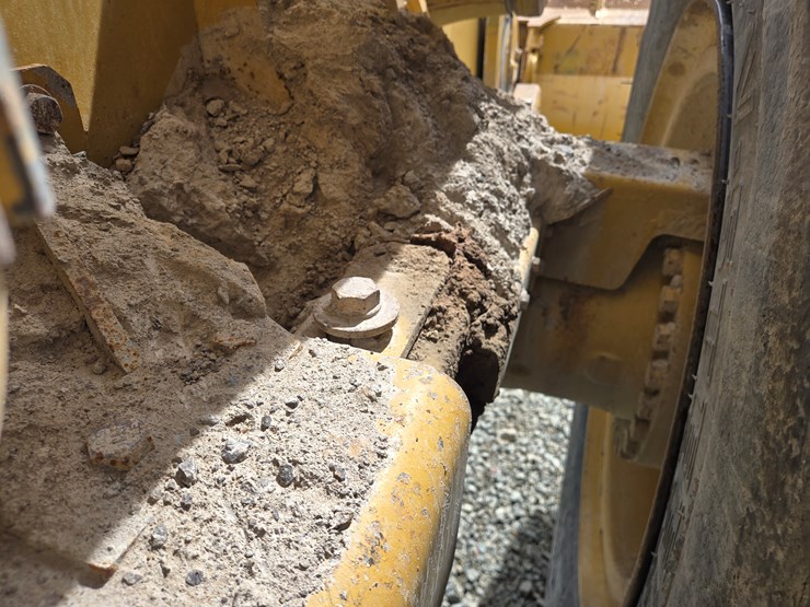 2001-caterpillar-988g-image-45