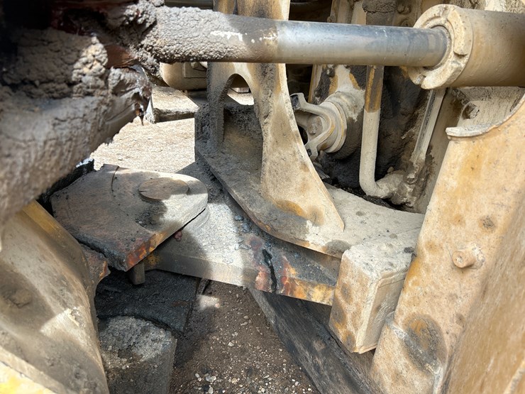 caterpillar-980g-image-20