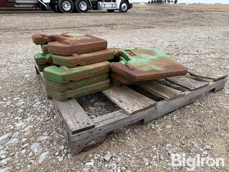 john-deere-suitcase-weights-image-1