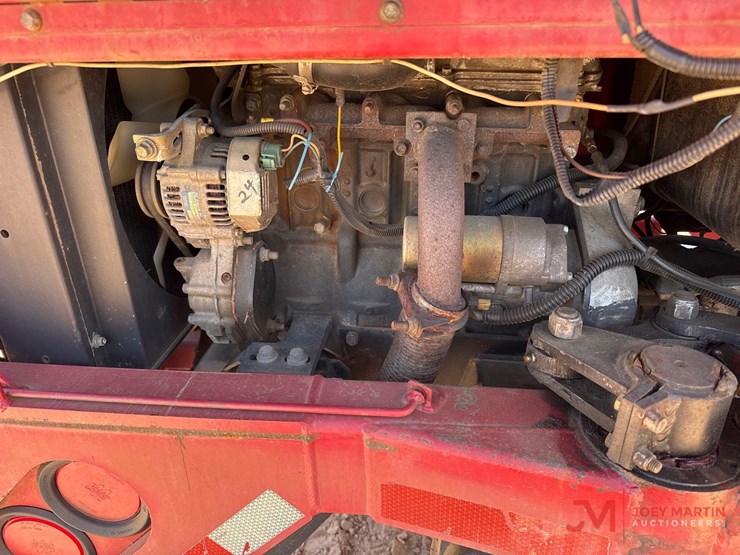 chrisman-mfg-rt5500-truck-mount-forklift-image-11