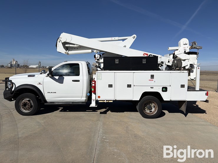 2019-ram-5500-40'-bucket-truck-image-8
