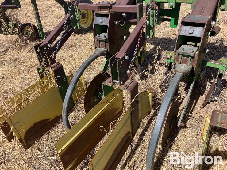 john-deere-885-image-14