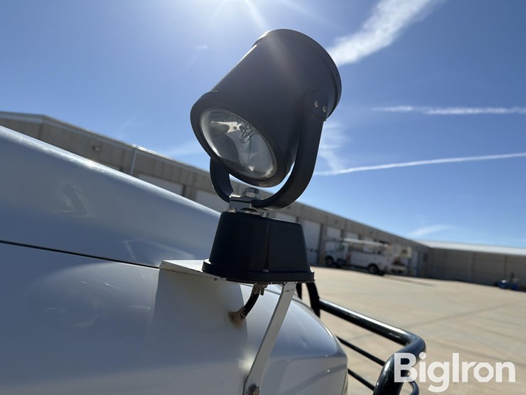 2014-ram-5500-37'-bucket-truck-image-17