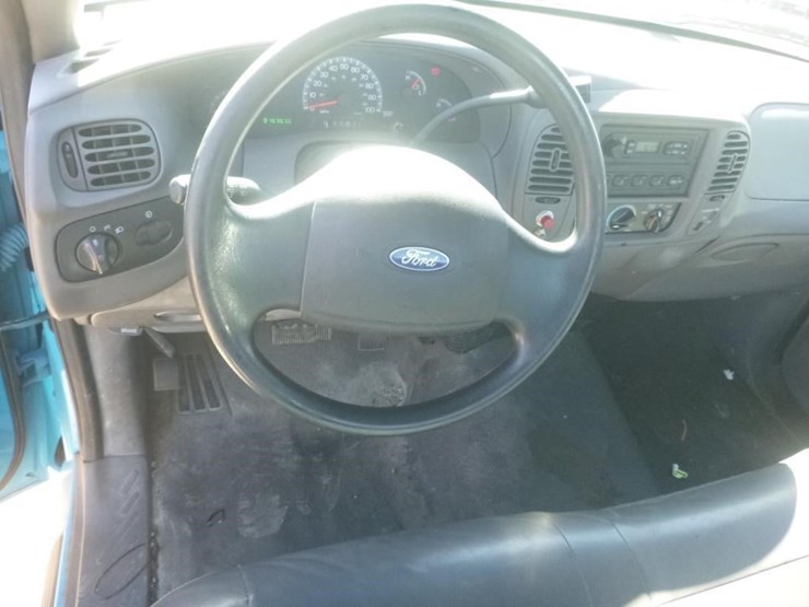 2002-ford-f150-image-8