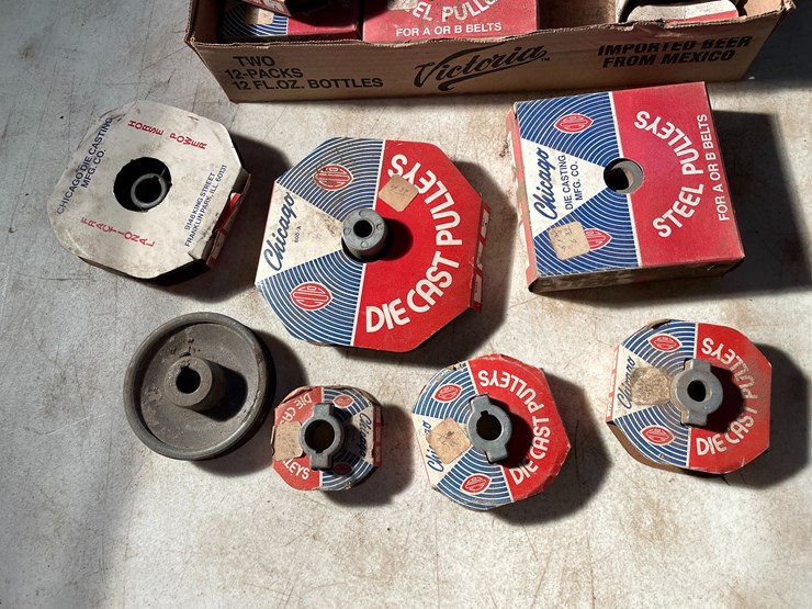 #2531-•-die-cast-pulleys-image-3