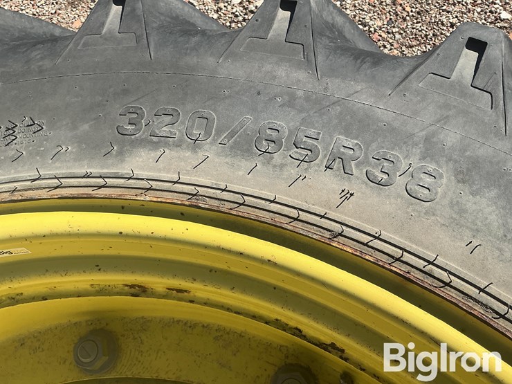 john-deere-8000-image-11