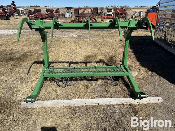 john-deere-5-image-2