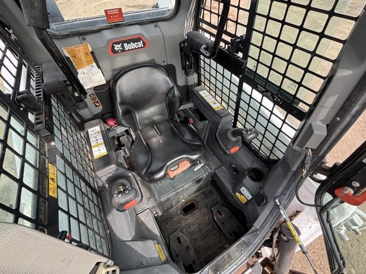 2021-bobcat-t66-image-19