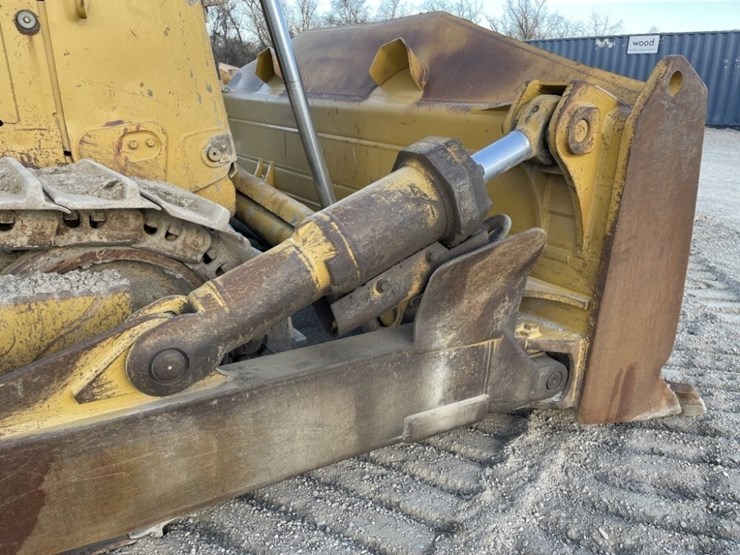 caterpillar-d8r-image-11