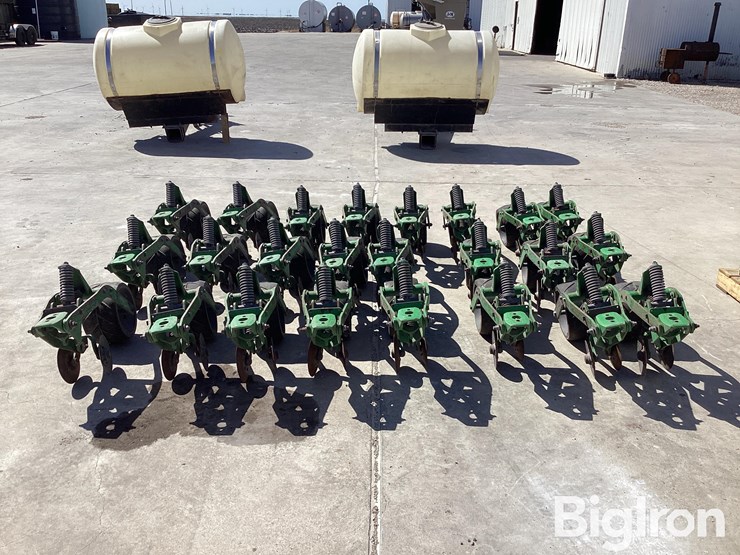 john-deere-db80-image-6