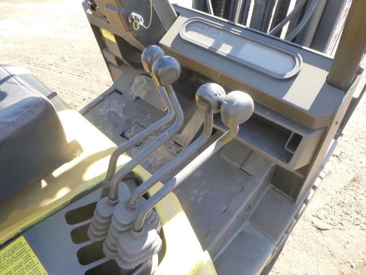 yale-glc50-forklift-image-20