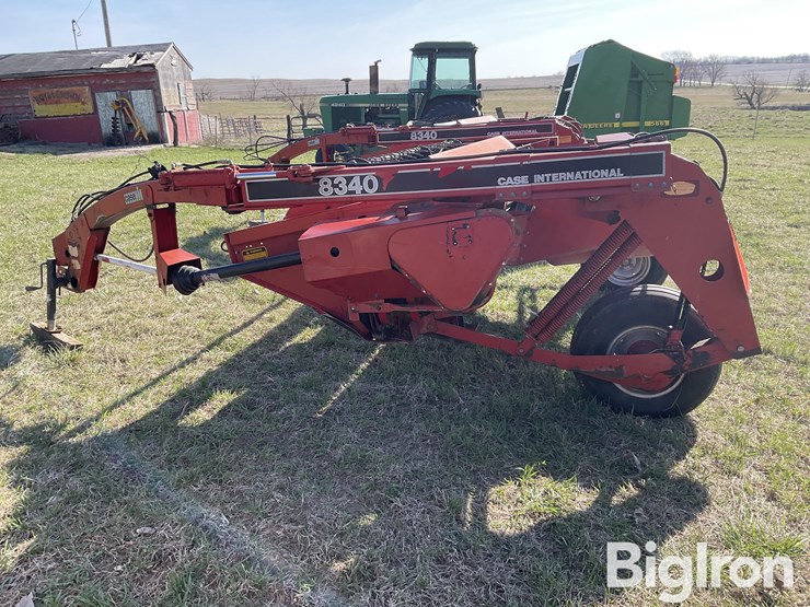 case-ih-8340-image-8