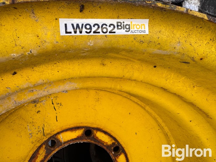 john-deere-8-image-19