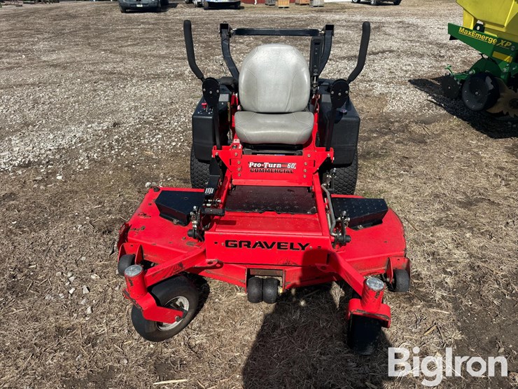 gravely-proturn-60-image-2