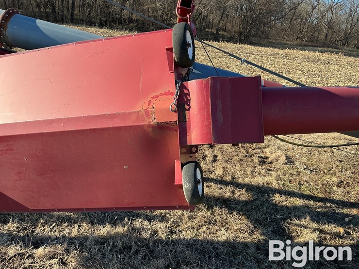 hutchinson-/mayrath-10-82-swing-away-auger-image-19