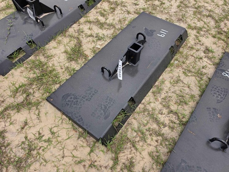 119---skid-steer-receiver-hitch-image-2