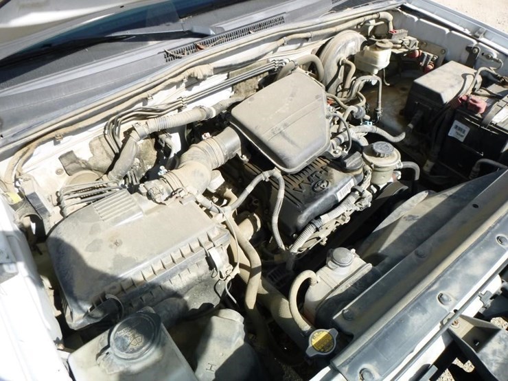 2013-toyota-tacoma-image-25