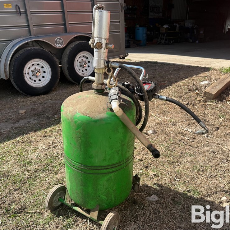 Diamond Selection 5265 Portable Oil Dispensing System