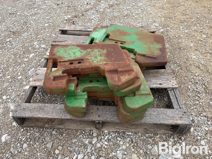 john-deere-suitcase-weights-image-2