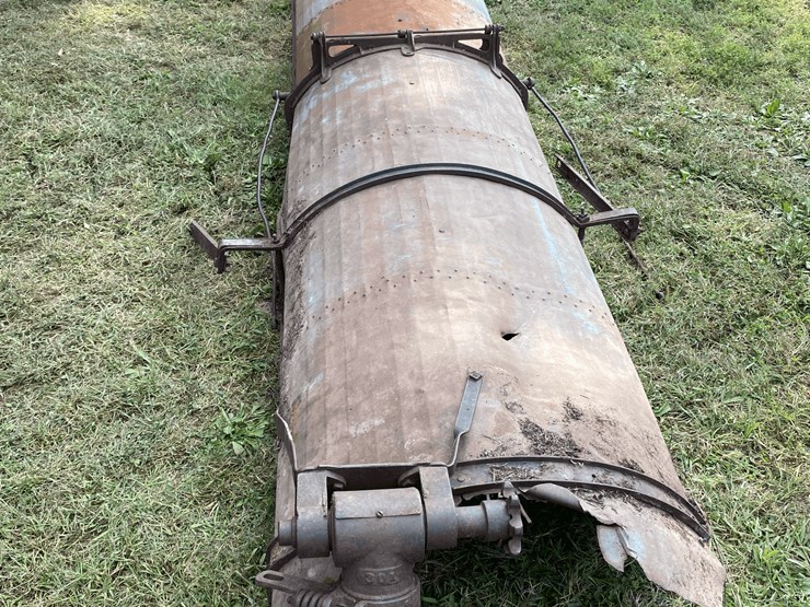 1911-russell-36-x-60-wood-threshing-machine-image-13