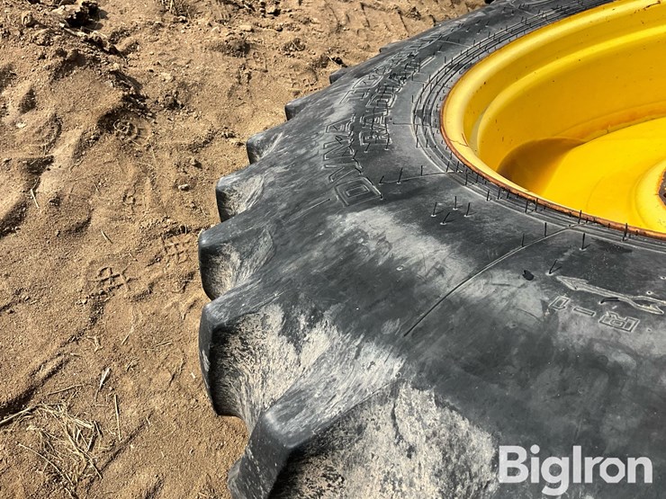 john-deere-4830-image-12